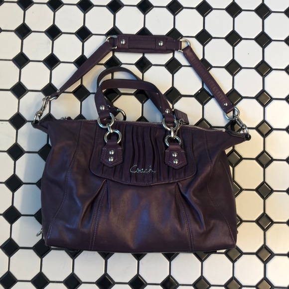 Plum color Coach Hobo bag- like new! - Picture 2 of 10